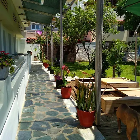 Aparthotel Beloni And *